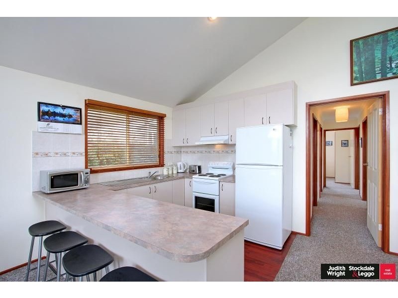 21 Halcyon Avenue, San Remo VIC 3925