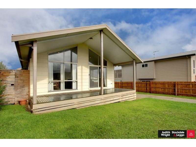 21 Halcyon Avenue, San Remo VIC 3925