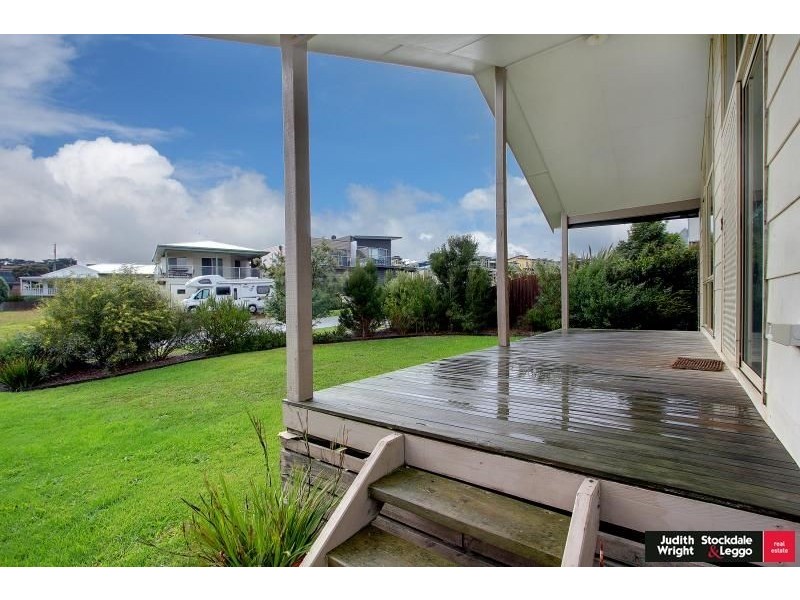 21 Halcyon Avenue, San Remo VIC 3925
