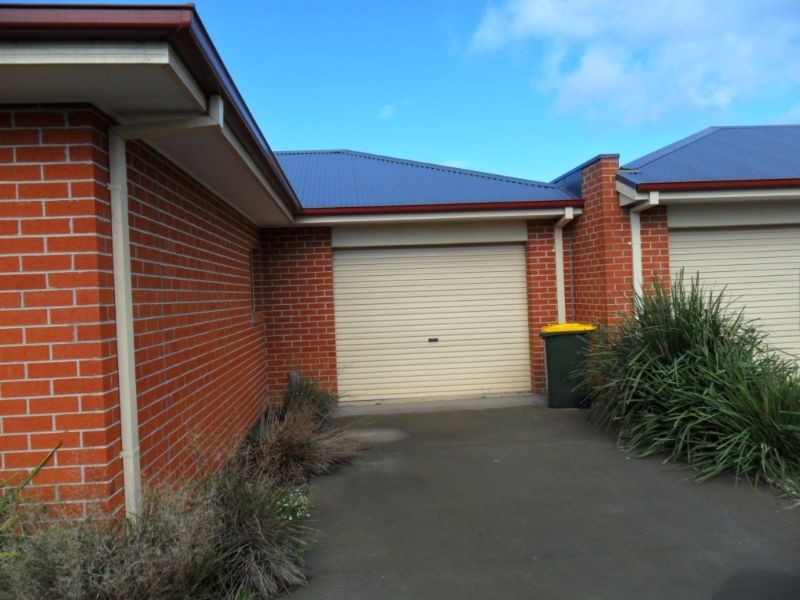 1/64 Justice Road, Cowes VIC 3922