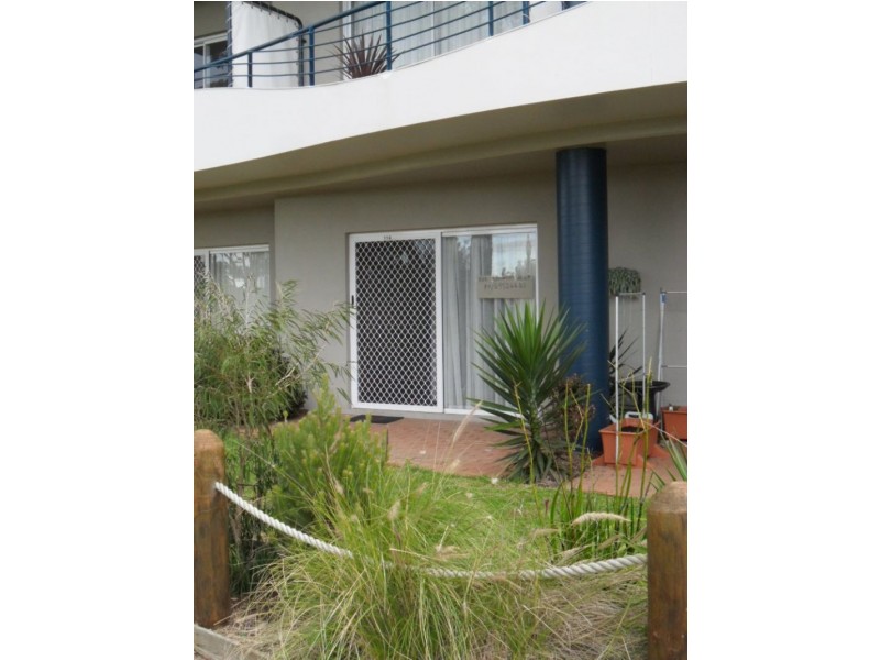 114/1 The Esplanade, Cowes VIC 3922