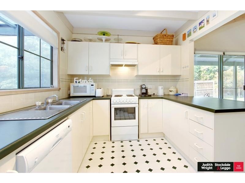 28 Sanders Rd, Silverleaves VIC 3922