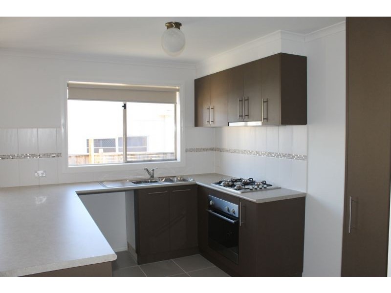 4/22 Currawong Close, Cowes VIC 3922