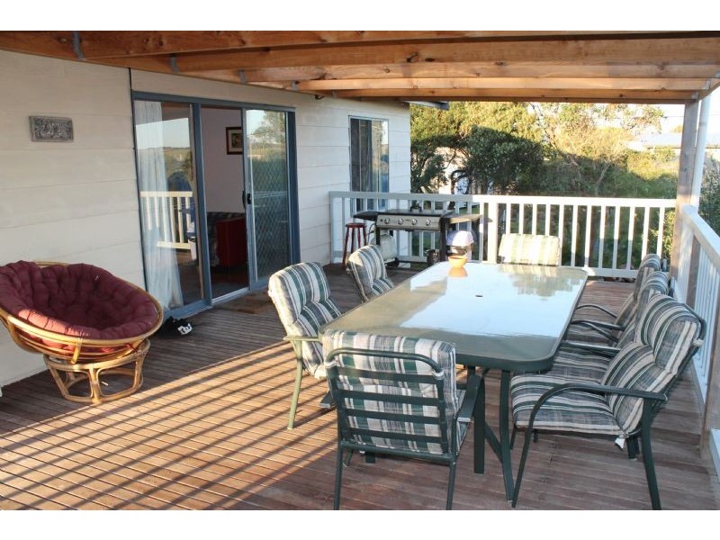34 Barramundi Ave, Smiths Beach VIC 3922