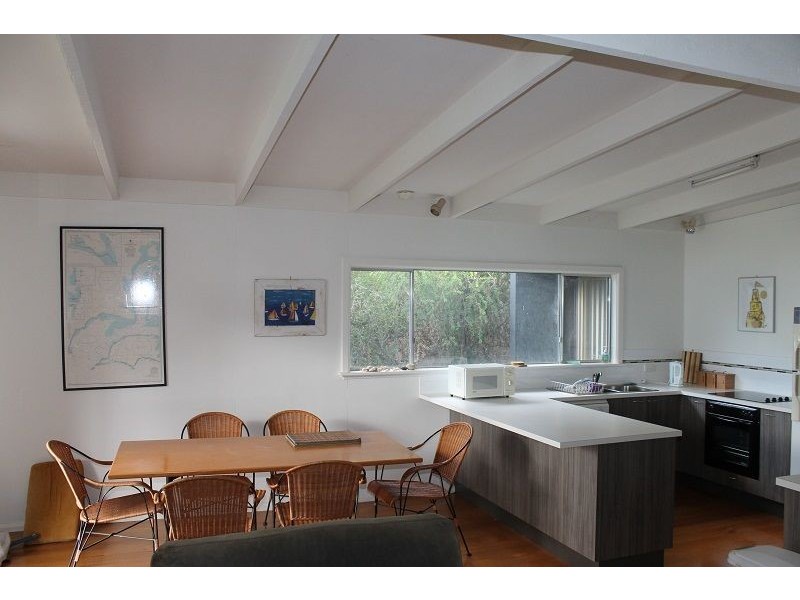 14 Seahaven Drive, Ventnor VIC 3922