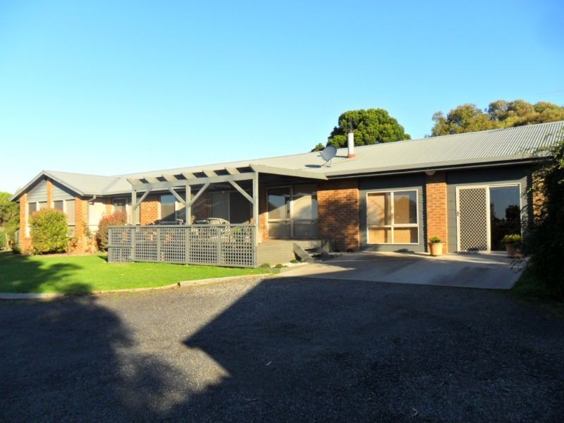 13-15 Small Court, San Remo VIC 3925