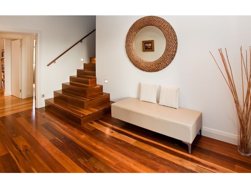 9 Hollywood Crescent, Smiths Beach VIC 3922