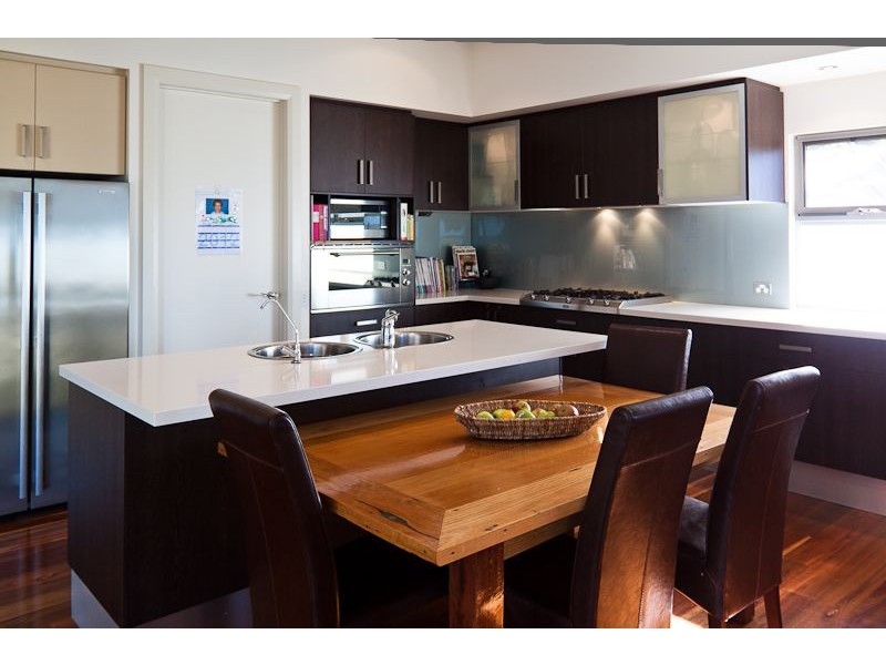 9 Hollywood Crescent, Smiths Beach VIC 3922