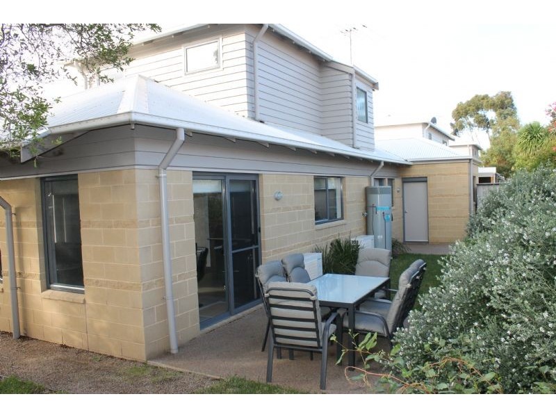 3/1 Wyndham Avenue, Cowes VIC 3922