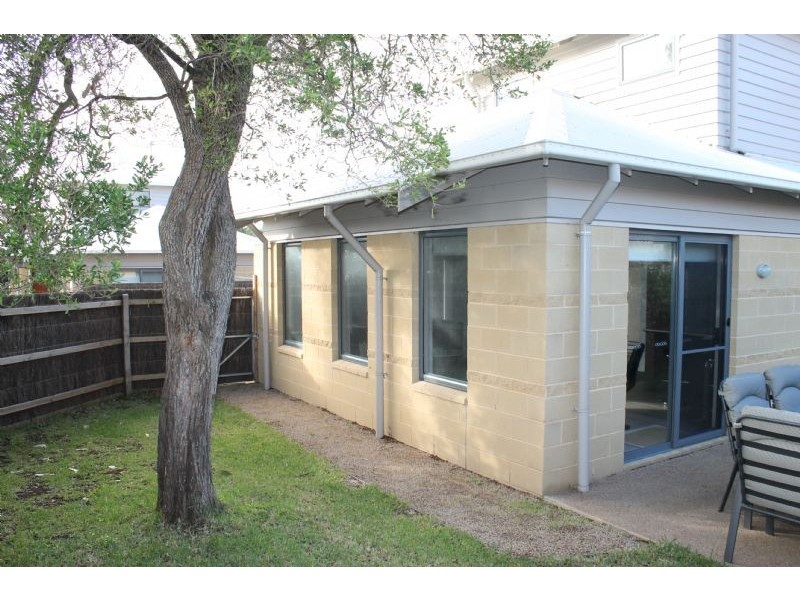 3/1 Wyndham Avenue, Cowes VIC 3922