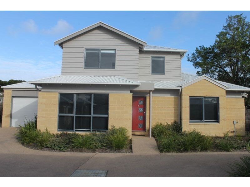 3/1 Wyndham Avenue, Cowes VIC 3922