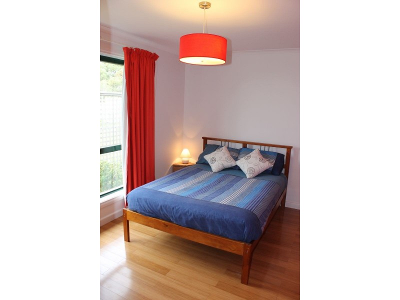 9 Malcalm Ave, Surf Beach VIC 3922