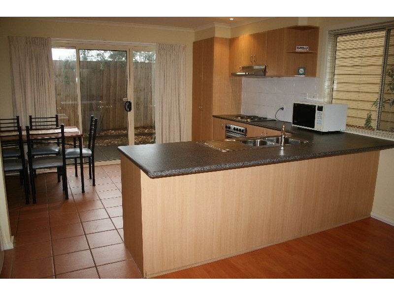 4/6 Hollydene Court, Cowes VIC 3922