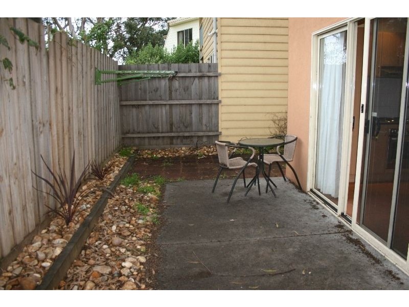 4/6 Hollydene Court, Cowes VIC 3922