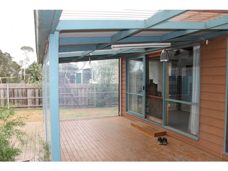 59 Churchill Drv, Cowes VIC 3922