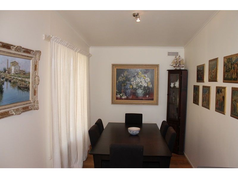 584 Settlement Road, Cowes VIC 3922