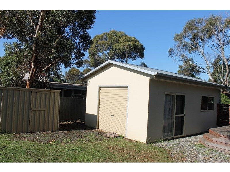 584 Settlement Road, Cowes VIC 3922