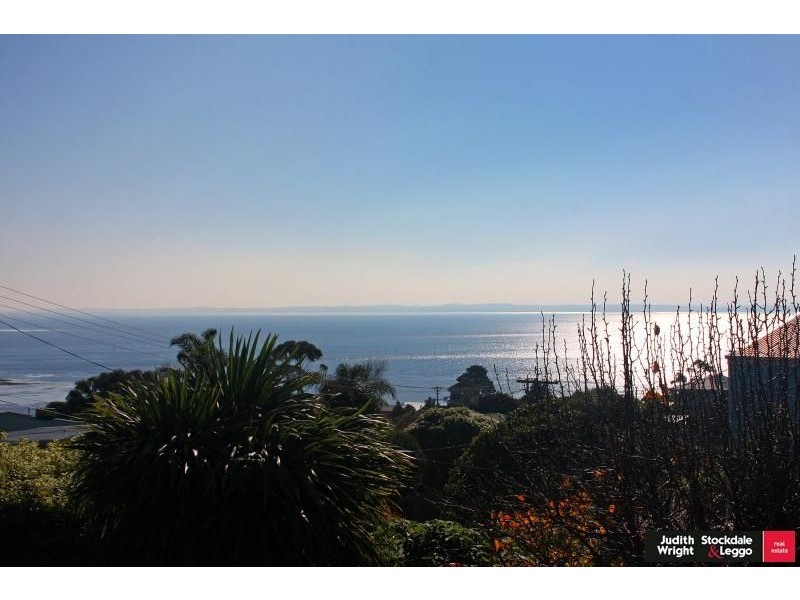 22 Bonwick Avenue, San Remo VIC 3925