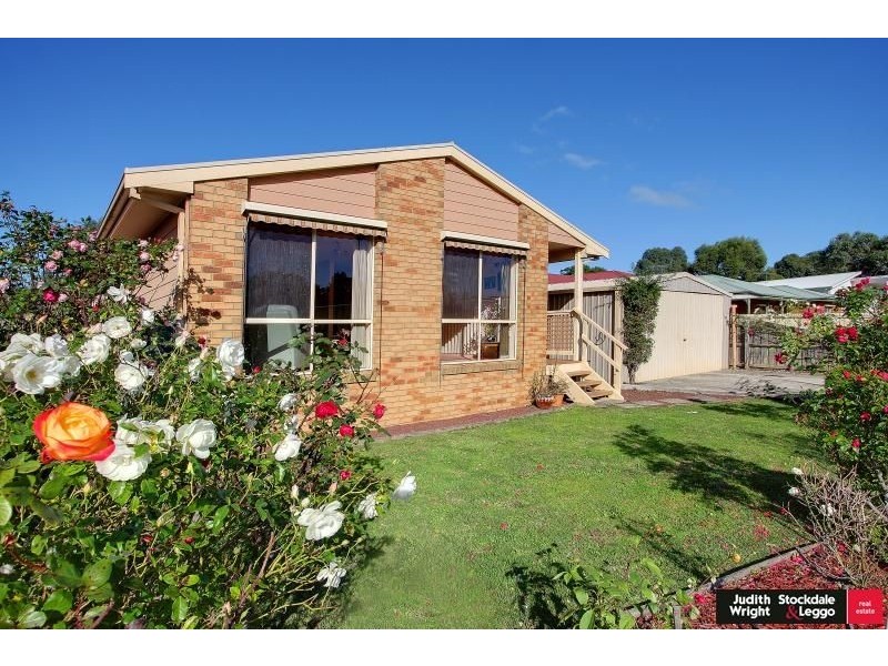 25 Manna Gum Drive, Cowes VIC 3922
