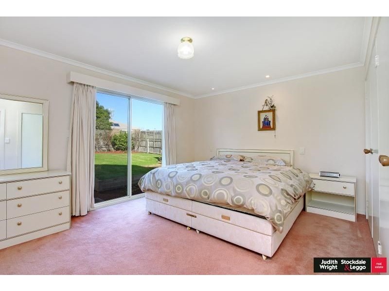25 Manna Gum Drive, Cowes VIC 3922