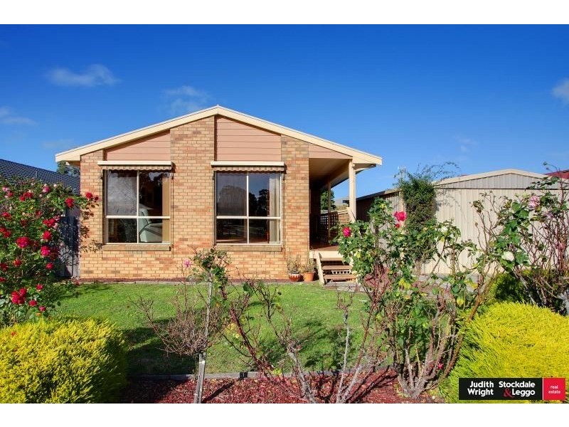 25 Manna Gum Drive, Cowes VIC 3922