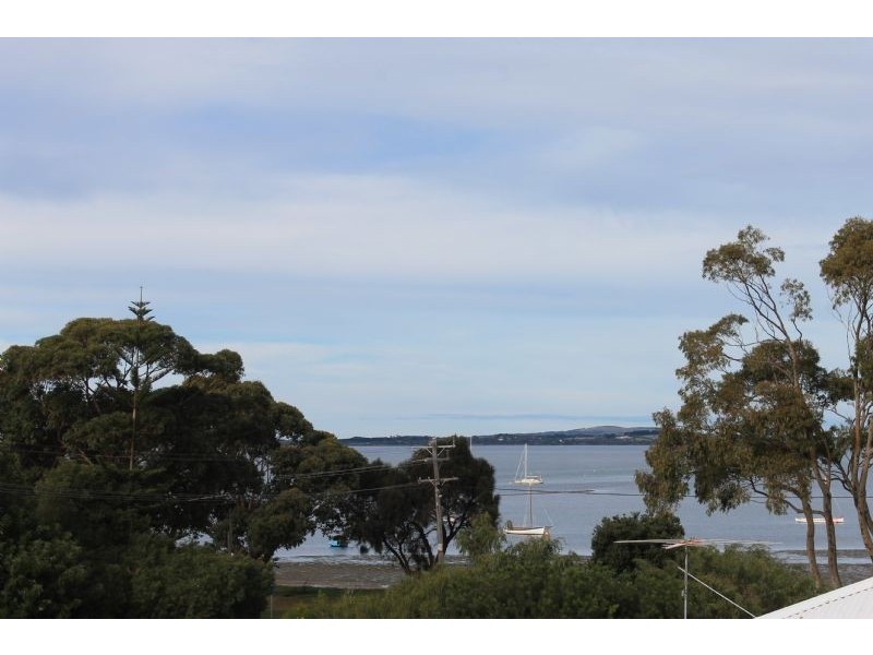 36 Walton Street, Rhyll VIC 3923