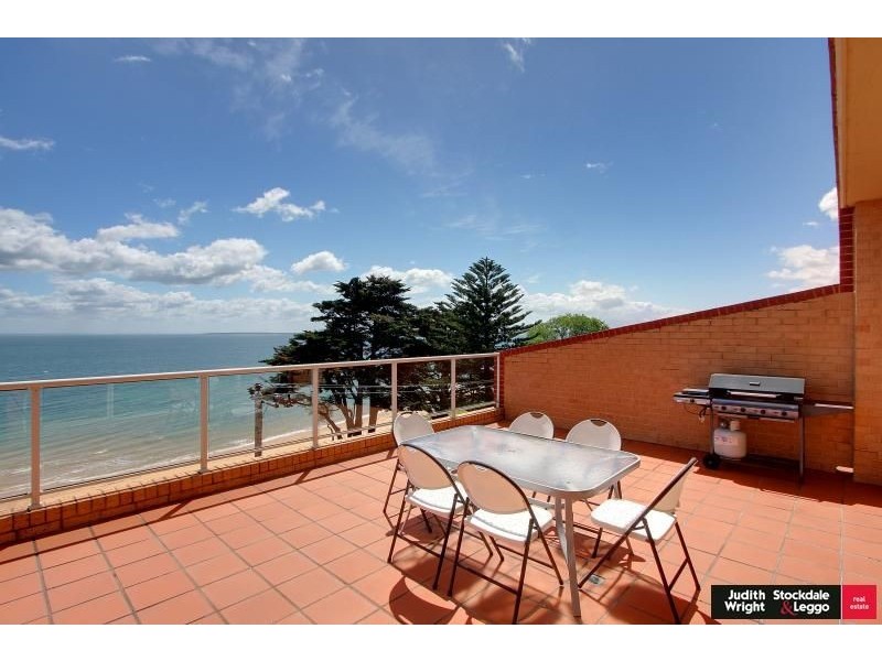 16/15-16 The Esplanade, Cowes VIC 3922