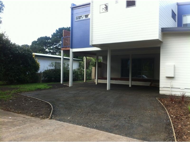 21 Alexander Avenue, Cowes VIC 3922