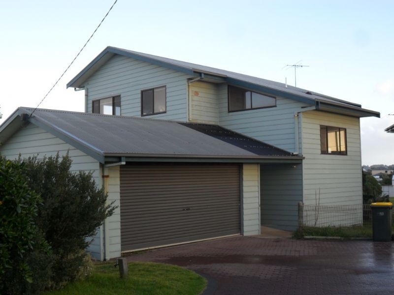 44 Batman Avenue, Surf Beach VIC 3922