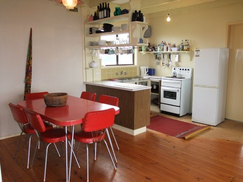 60 The Esplanade, Sunderland Bay VIC 3922