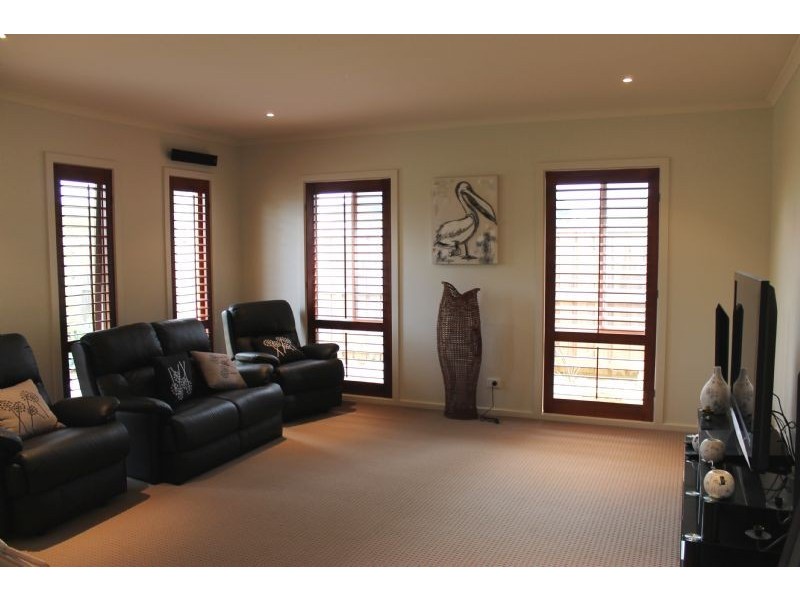 28 Reid Street, Rhyll VIC 3923