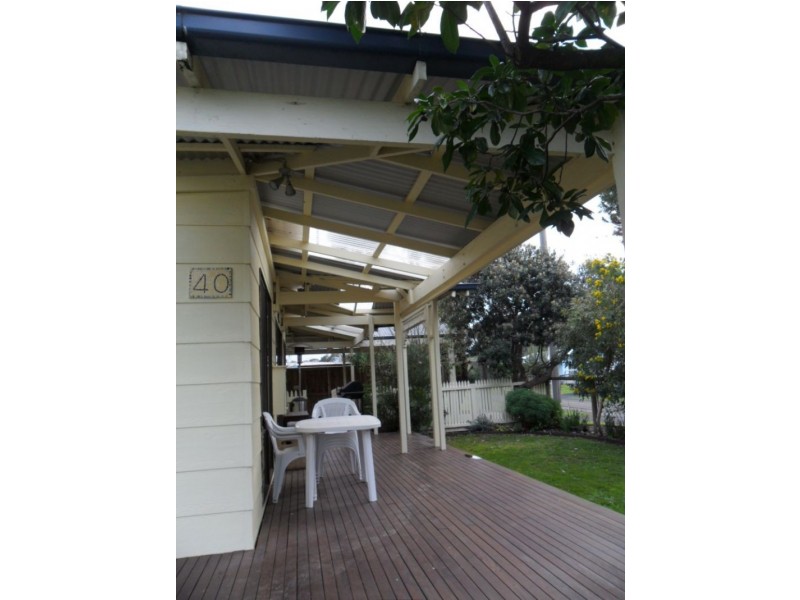 40 Scenic Drive, Cowes VIC 3922