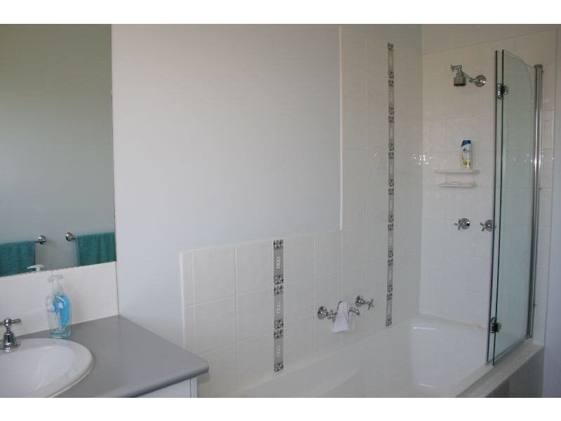 19 Vision Circuit, Sunset Strip VIC 3922