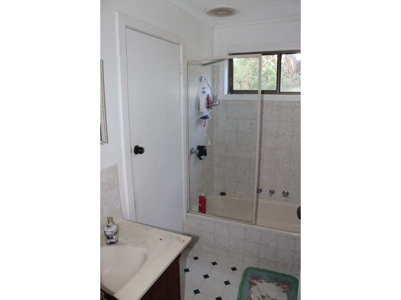 9 Mclardy Court, Cowes VIC 3922