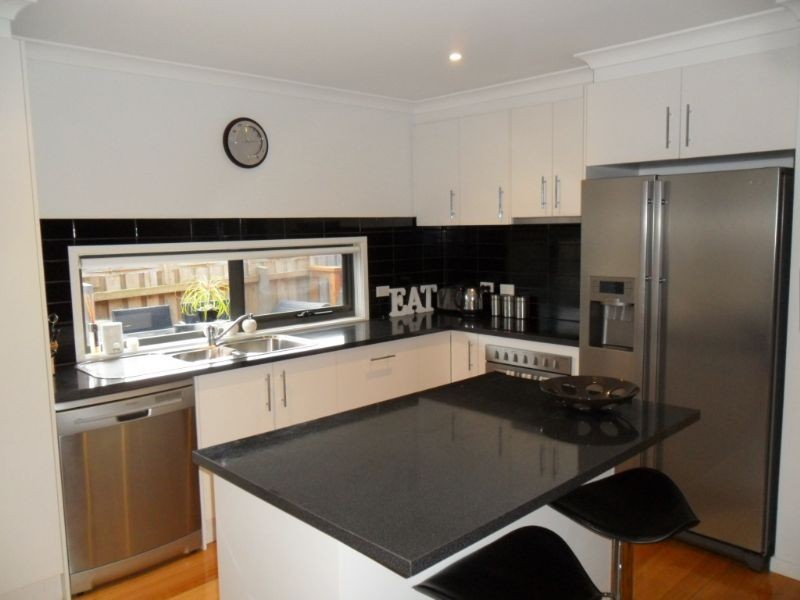 21 Vision Circuit, Sunset Strip VIC 3922