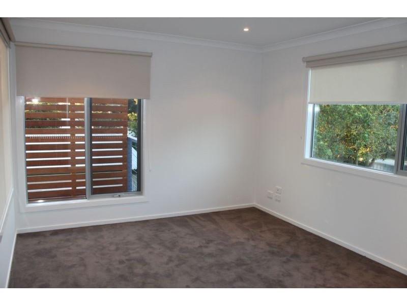 21 Alexander Avenue, Cowes VIC 3922