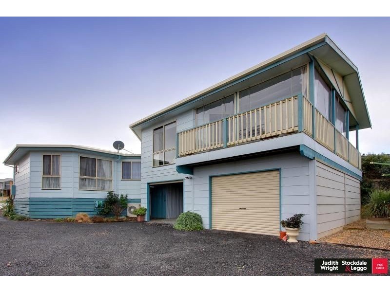 15 Halcyon Avenue, San Remo VIC 3925