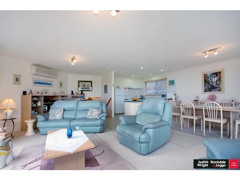 15 Halcyon Avenue, San Remo VIC 3925
