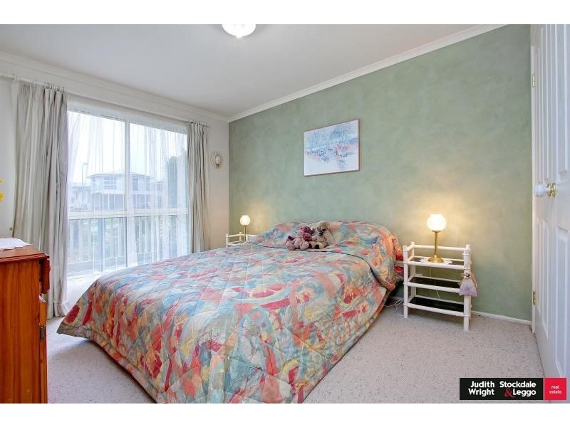 15 Halcyon Avenue, San Remo VIC 3925