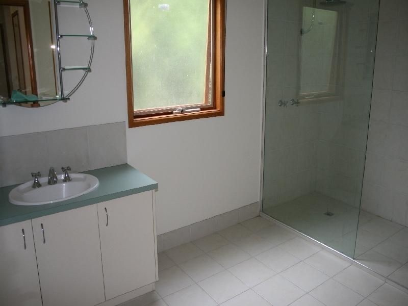 B/1 Boonderabbi Way, Cowes VIC 3922