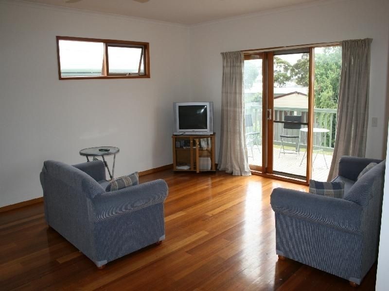B/1 Boonderabbi Way, Cowes VIC 3922