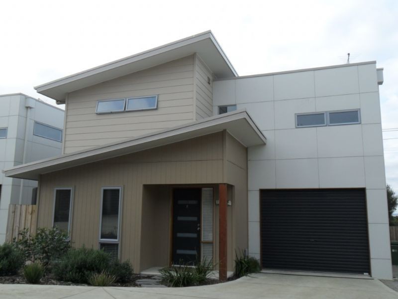 2/1 Stradbroke Crescent, Surf Beach VIC 3922