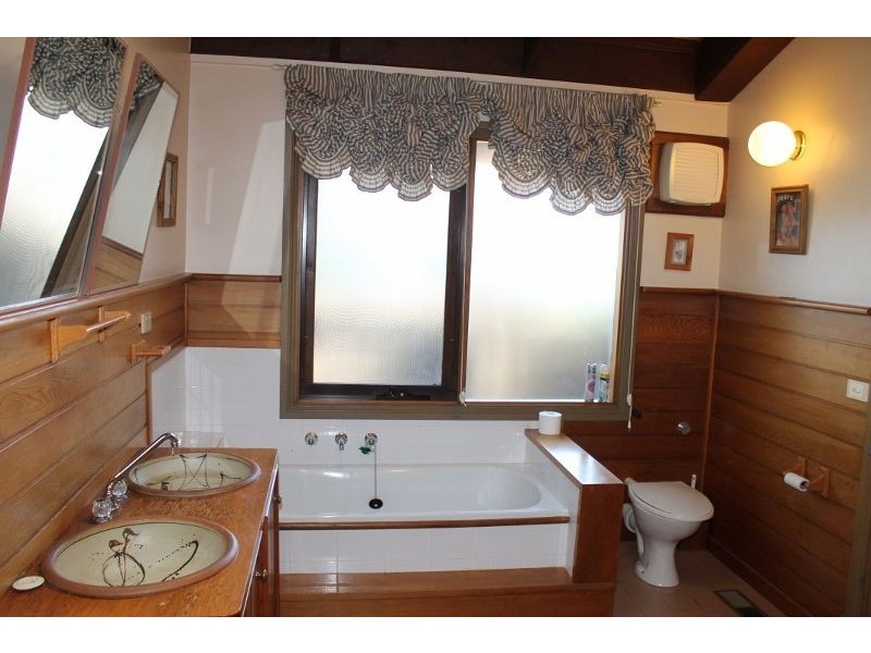 7 Melissa Court, Cowes VIC 3922