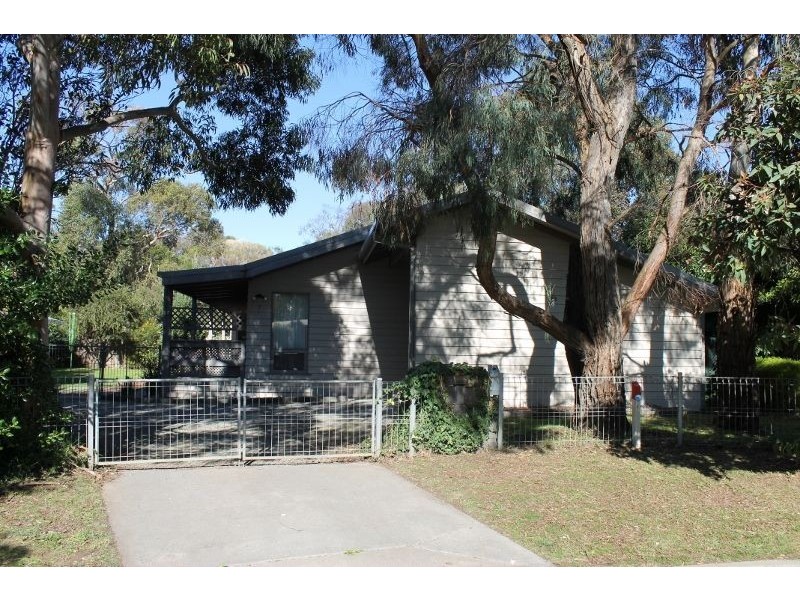 7 Melissa Court, Cowes VIC 3922