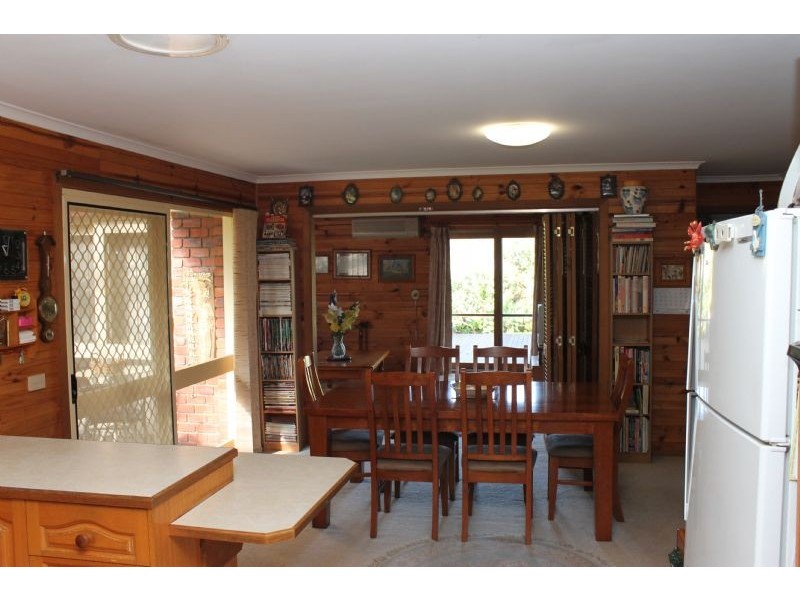 33 Walton Street, Cowes VIC 3922