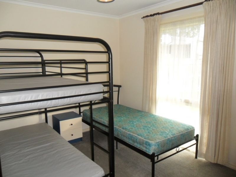 75 Wyndham Avenue, Cowes VIC 3922