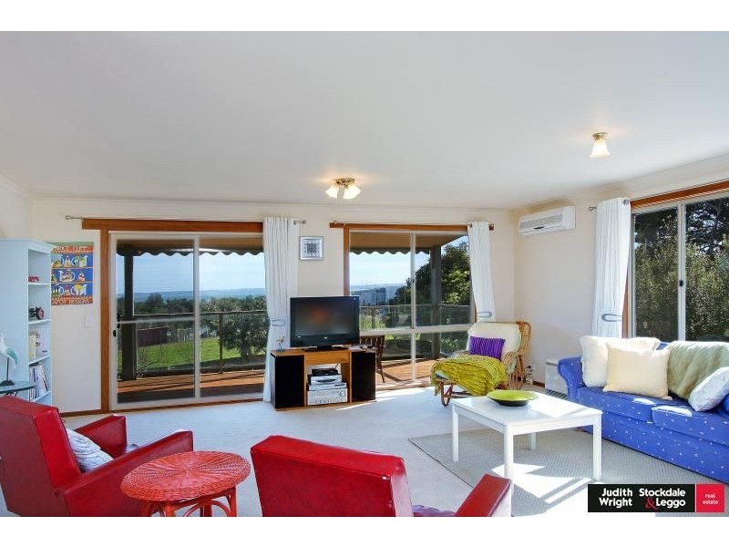 36 Red Rocks Road, Cowes VIC 3922