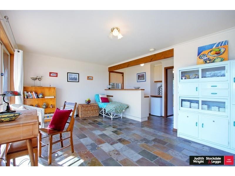 36 Red Rocks Road, Cowes VIC 3922