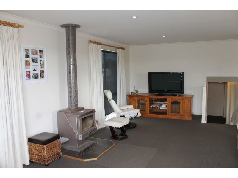1 First Avenue, Cape Woolamai VIC 3925