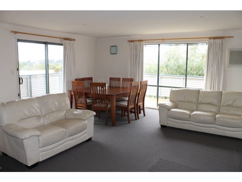 1 First Avenue, Cape Woolamai VIC 3925